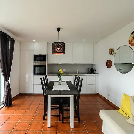 Country Stays- Flor - Comfort And Tranquility With A Stunning View Apartment