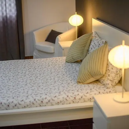 Апартаменты Country Stays- Flor - Comfort And Tranquility With A Stunning View