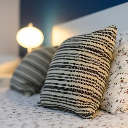 Country Stays- Flor - Comfort And Tranquility With A Stunning View * Герес