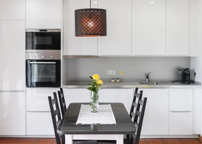 Apartment Country Stays- Flor - Comfort And Tranquility With A Stunning View Geres